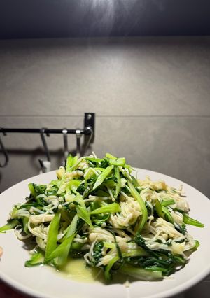 青江菜炒金針菇 的食譜成品照片
