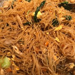 A picture of Bihun Goreng (Fried Rice Noodles).