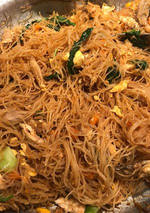 A picture of Bihun Goreng (Fried Rice Noodles).