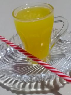 મોસંબી જ્યુસ (Mosambi Juice Recipe In Gujarati) રેસીપી મુખ્ય ફોટો