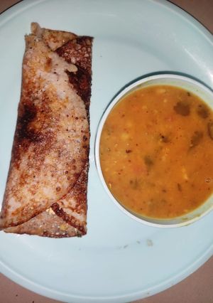 मसाला डोसा (masala dosa recipe in Hindi) रेसिपी मुख्य फोटो