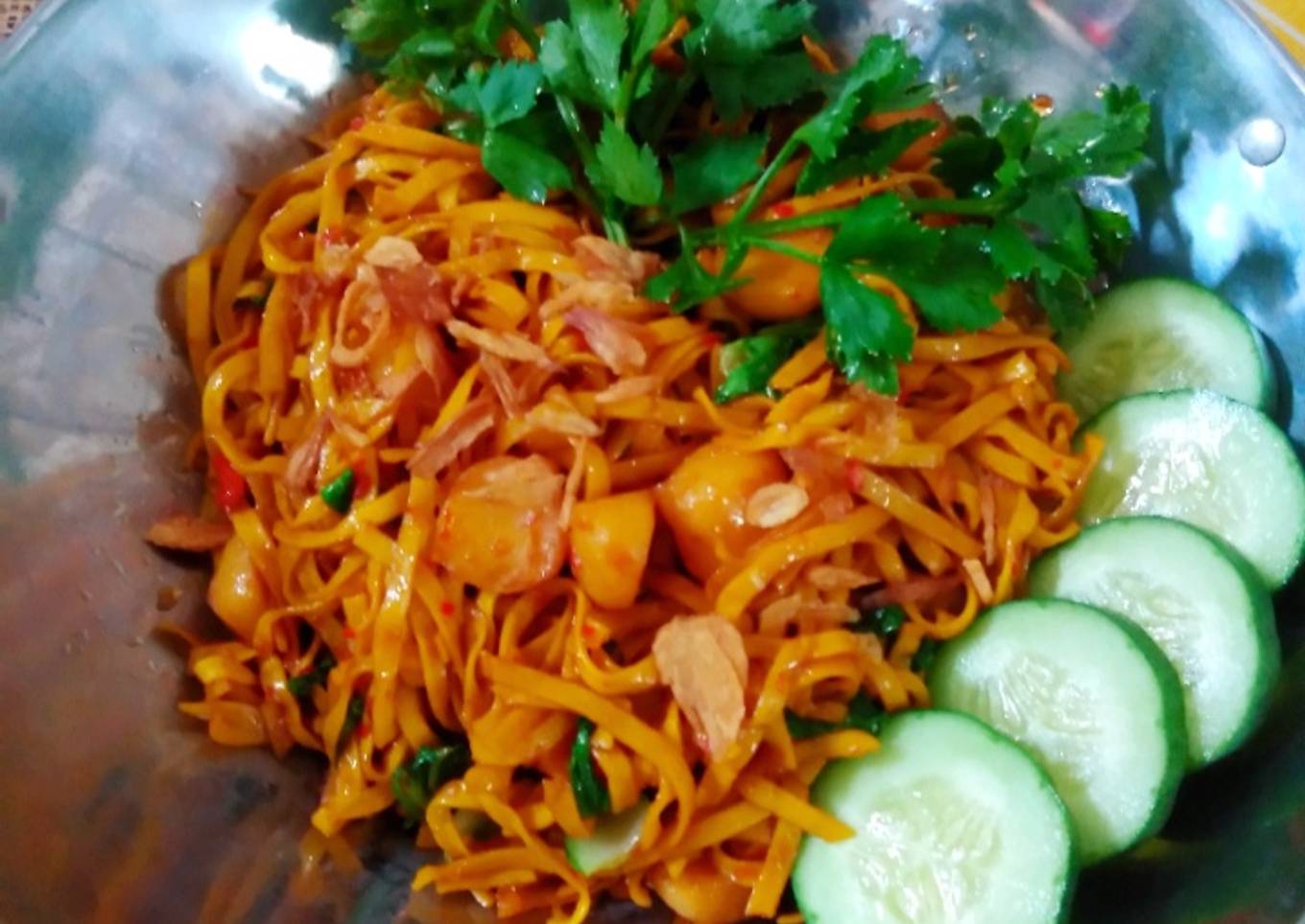 Mie Sanggul Pedas Bakso Ikan