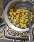 Piña dulce en cuadros para pizza