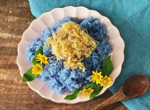 Hình của món Tuần 36: Xôi hoa đậu biếc cốt dừa.