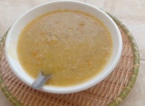 Hình của món Cháo bí đỏ thịt bằm cho bé từ 6m+.