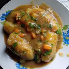 A picture of Matoke in Curry Sauce.