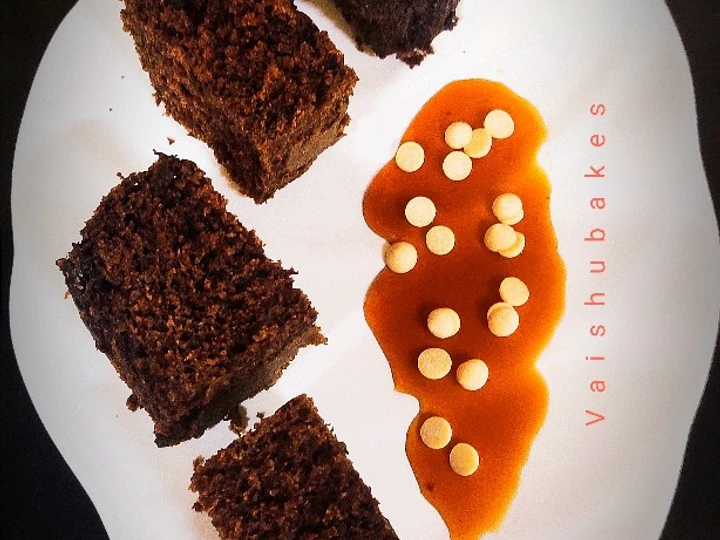 Easy Steps to Make Vanilla Caramel Chocolate Brownies the Can Spoil the Tongue Really delicious