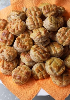 Tepertős pogácsa recept fotója
