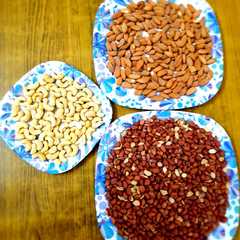 A picture of रोस्टेड ड्राई फ्रूटस (Roasted dry fruits recipe in hindi).