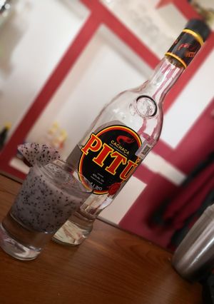 Una foto de Caipirinha de Pitahaya