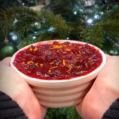 A picture of Cranberry Sauce.