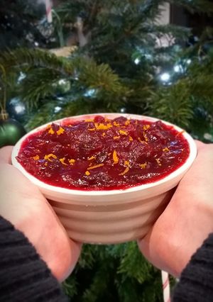 A picture of Cranberry Sauce.