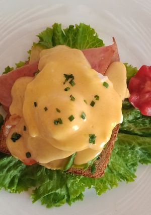 Una foto de Huevos benedictinos 🥚
