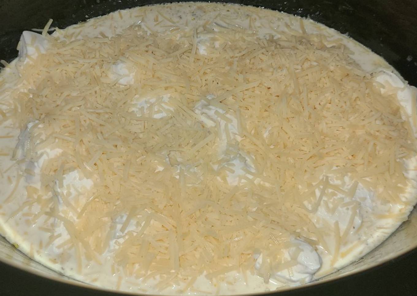 Slow cooker Parmesan garlic chicken with rotini noodles