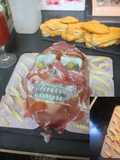 Jamón con gusanos de melón