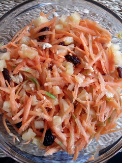 A picture of Carrot/ pineapple salad#weeklyjikonichallange#.