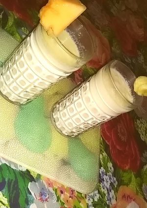 A picture of Mixed fruits smoothie 🥛.