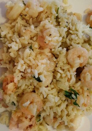 Una foto de Arroz con Camarones