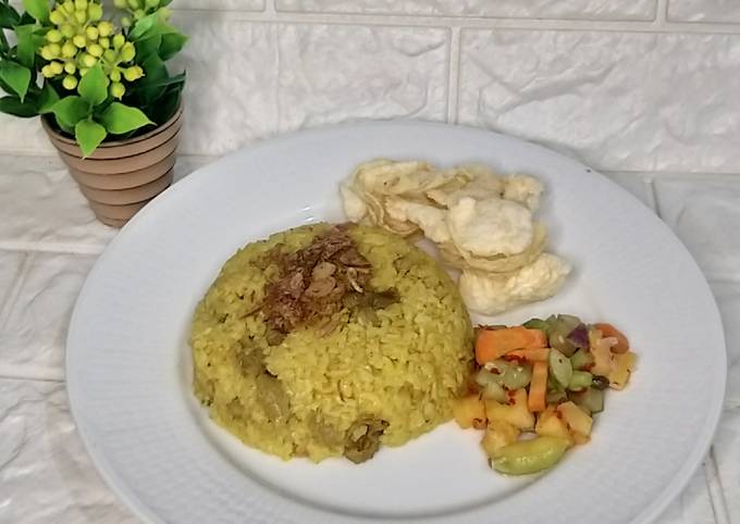 Yuk intip, Resep gampang memasak Nasi Kebuli Magicom dijamin sedap