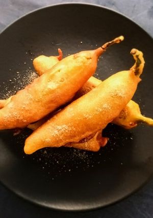 A picture of Mirchi Bajji / MirapakayaBajji.