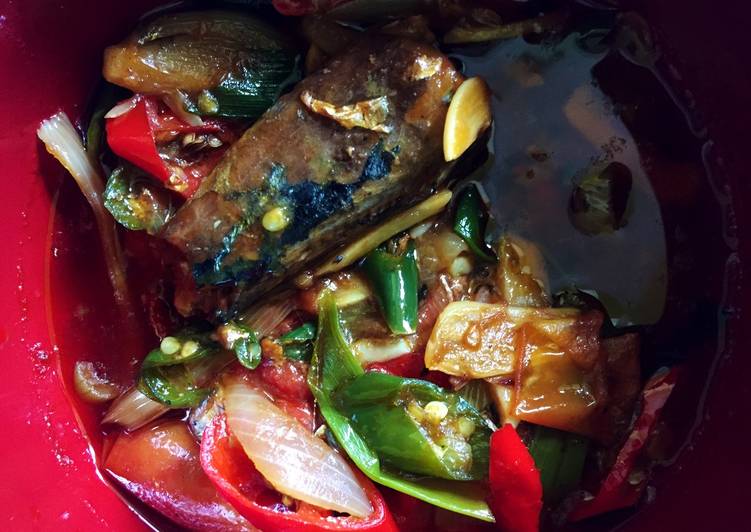 Resep Sarden ikan saus tomat Sederhana Untuk Jualan