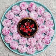 รูปของ Klepon Simpel Anti Gagal (Tanpa Tepung Ketan)