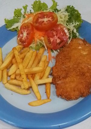 รูปของ สเต็กไก่ทอด เฟรนช์ฟรายด์