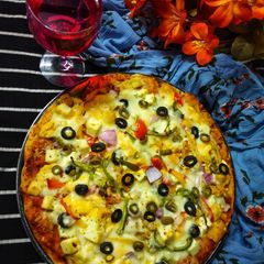 A picture of Cheese Burst Veg Pizza.