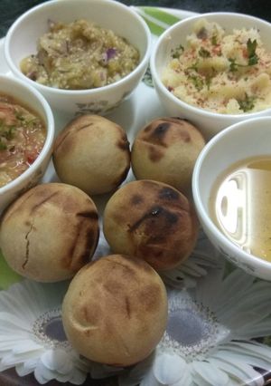A picture of Litti Chokha.