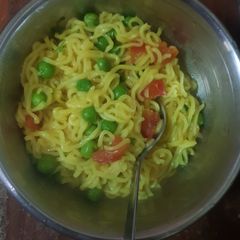 A picture of Maggi (jain).
