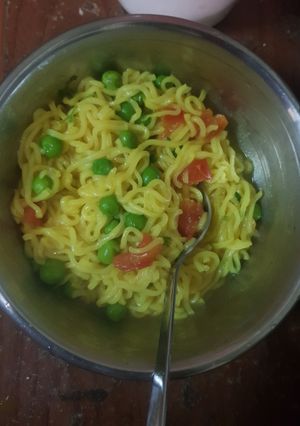 A picture of Maggi (jain).