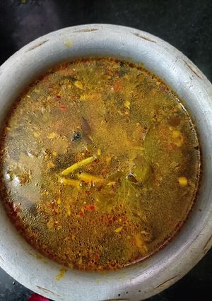 தக்காளி ரசம்(tomato rasam recipe in tamil) செய்முறை முக்கிய புகைப்படம்
