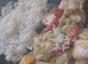 Foto di Pollo con verdure e limone,con riso basmati