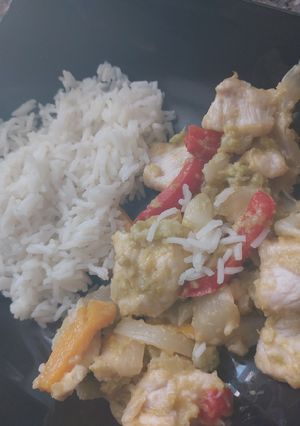 Foto di Pollo con verdure e limone,con riso basmati