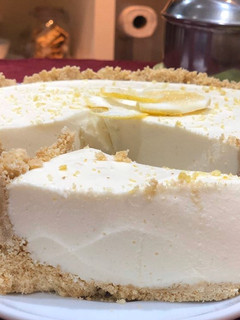 Una foto de Tarta de mousse de limón o lemon pie