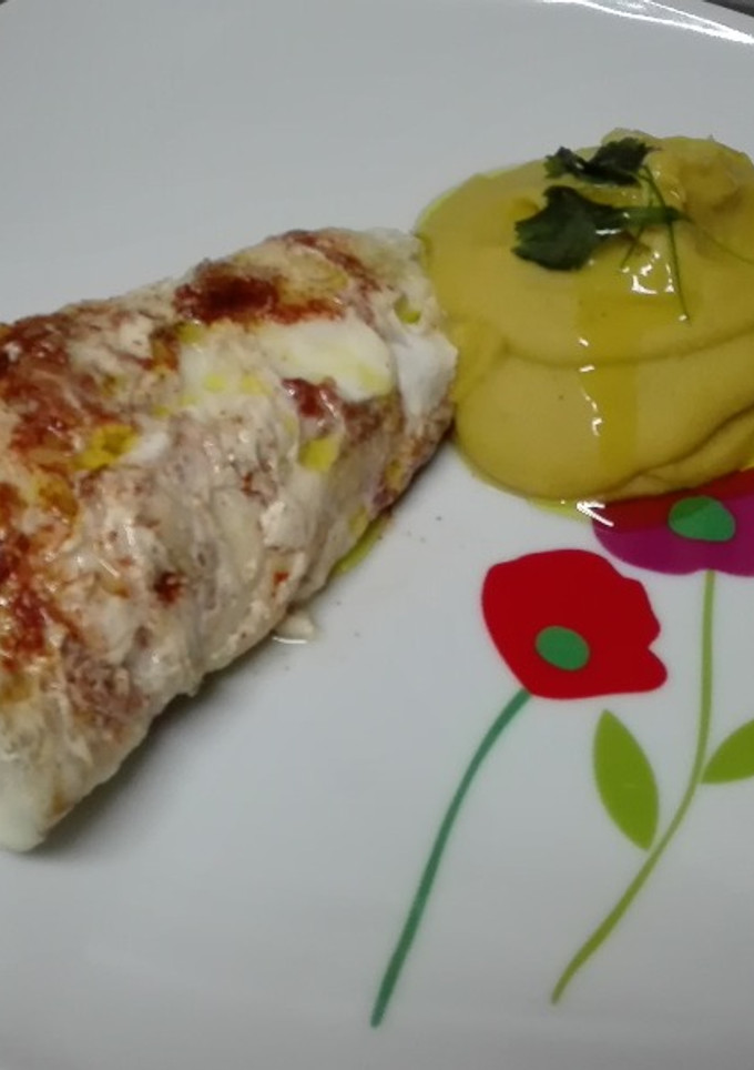 Una foto de Cola de rape alangostada con crema de lentejas. Thermomix