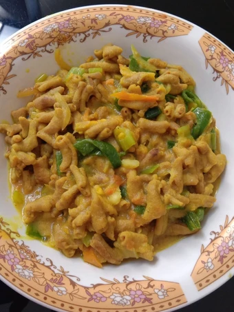 Langkah Gampang Membikin Resep Usus bumbu kuning pedas yang Bisa Manjain Lidah Anti Ribet, Bikin Ngiler