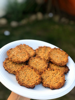Una foto de Galletas de Avena y Miel (sin harina y sin azúcar)💣