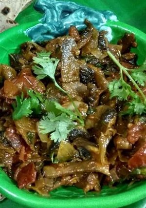 மஷ்ரூம்கிரேவி (Mushroom Gravy Recipe in tamil) செய்முறை முக்கிய புகைப்படம்