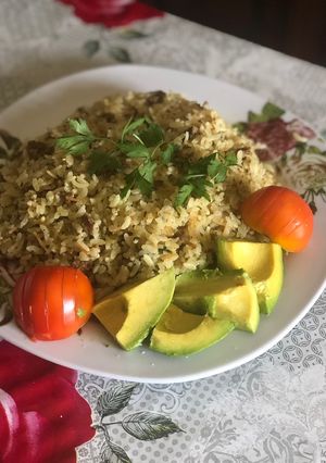 صورة لوصفة رز باللحمة وشعيرية