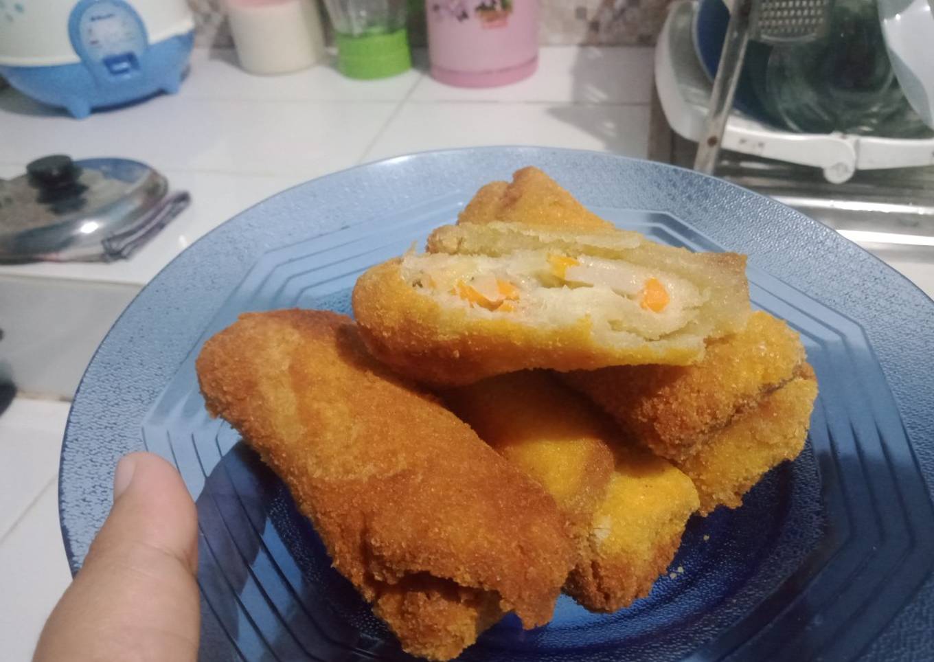 Risoles roti tawar