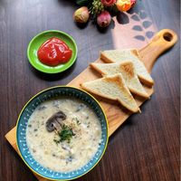 Roti Gandum & Sop Jamur