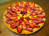 Tarta de frutilla y pastelera, con masa de harina de arroz