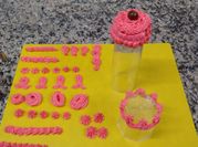 Una foto de glase real para decorar cupcake