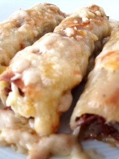 Una foto de Canelones de pato y champiñón al Pedro Ximénez