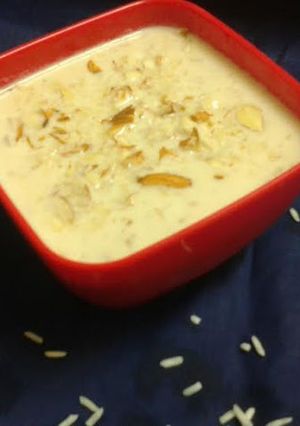 A picture of Saffron and cardamom flavored Rice kheer.
