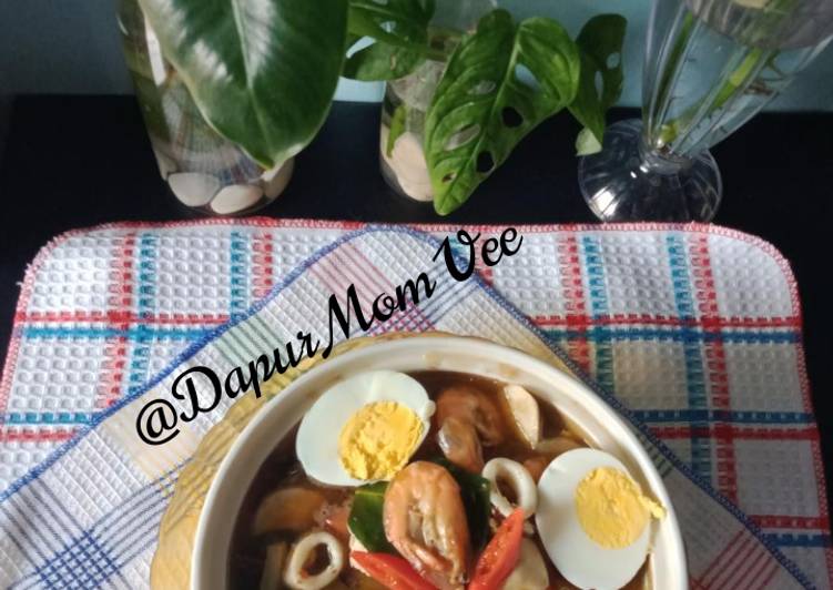 Langkah Mudah untuk Menyiapkan Tomyum Seafood ala&#34; Dapur Mom Vee yang Enak