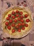 Torta salata con pomodorini e origano