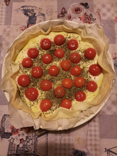 Foto di Torta salata con pomodorini e origano