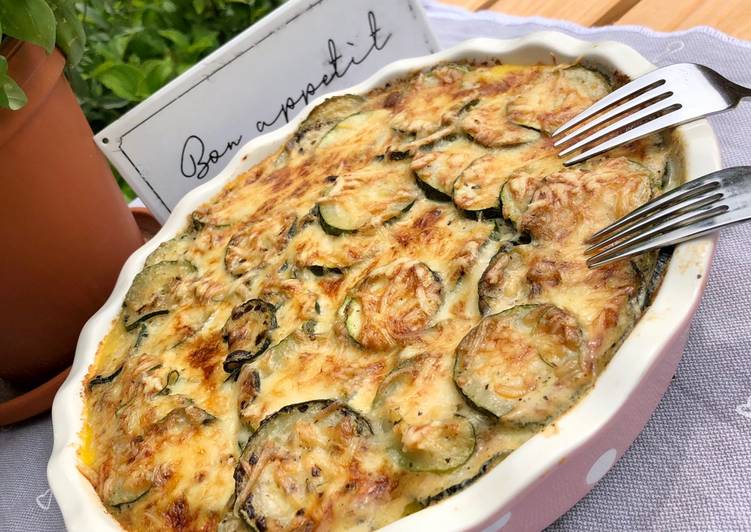 Rezept: Zucchini-Polenta-Auflauf die Herzhaft - Rezept